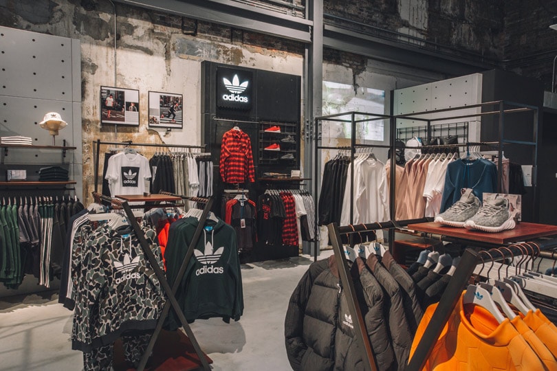 En imágenes: La tienda más grande del mundo de Adidas Originals ha abierto sus puertas En imágenes: La tienda más grande del mundo de Adidas Originals ha abierto sus puertas
