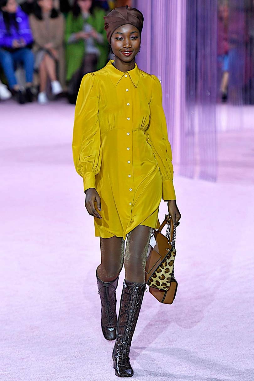 La marca Kate Spade presenta una colección "optimista" con estampados y color La marca Kate Spade presenta una colección "optimista" con estampados y color