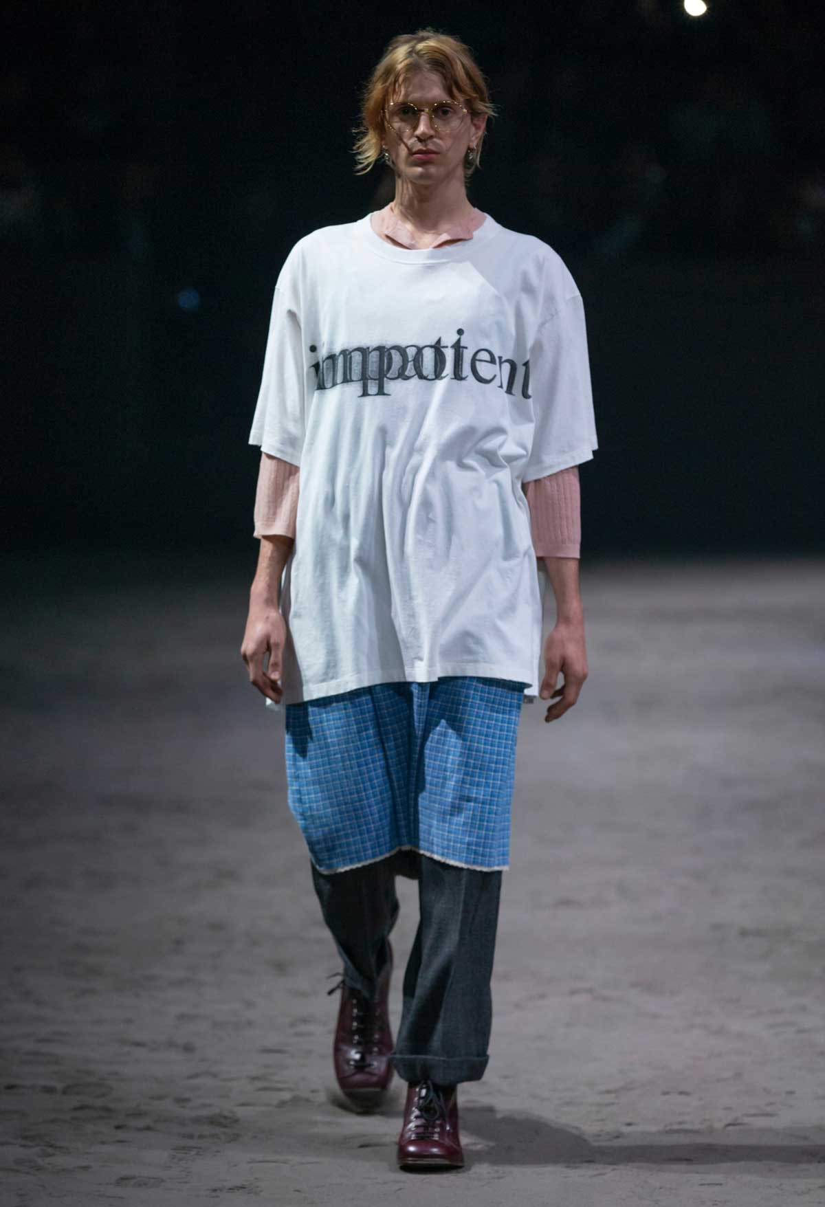 Gucci sacude Milán liberando al hombre de su “masculinidad tóxica” Gucci sacude Milán liberando al hombre de su “masculinidad tóxica”