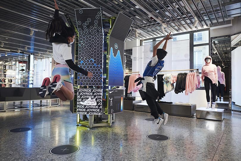 Nike inaugura en París su primera “House of Innovation” de Europa Nike inaugura en París su primera “House of Innovation” de Europa