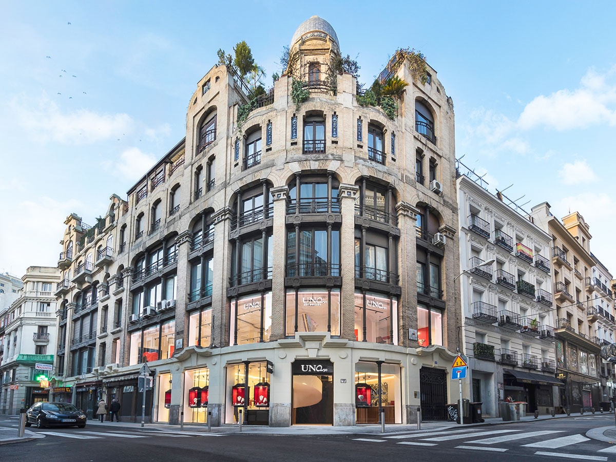 UNOde50 abre su primera flagship en Madrid aunando joyería de autor, tienda y galería de arte UNOde50 abre su primera flagship en Madrid aunando joyería de autor, tienda y galería de arte